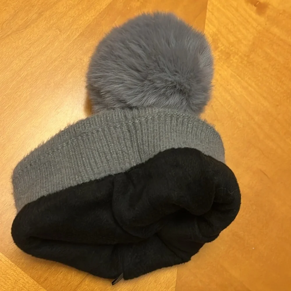 Wool Blend Knit Hat Fuzzy NWOT Lined WARM Gray